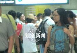 何炅机场爆料视频大全下载,趣味瞬间，笑点连连