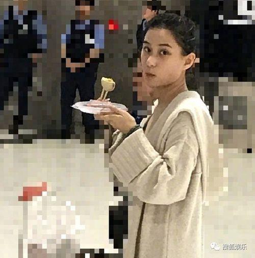 何超莲的闺密爆料视频,揭秘明星私生活细节  第2张