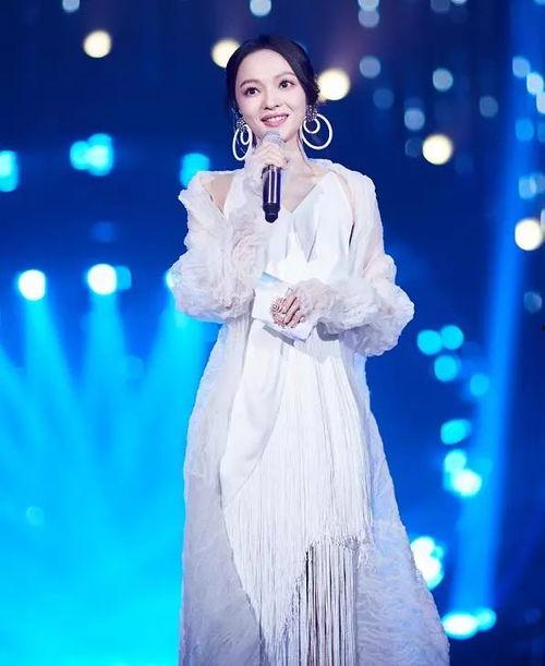 张韶涵爆料男友视频播放,引发网友热议  第3张