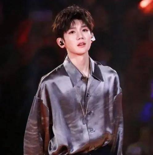 圈内爆料王佑硕,圈内爆料王，揭秘娱乐圈幕后真相  第3张