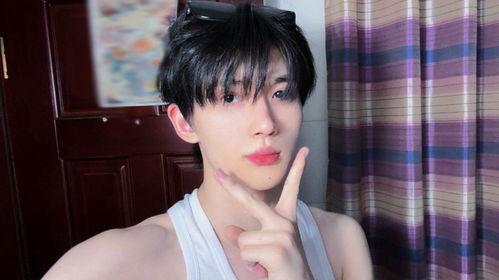 余宇涵爆料视频,事件背后惊人真相  第2张