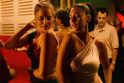 三级r级在线观看,禁忌之下的激情与探索  第3张