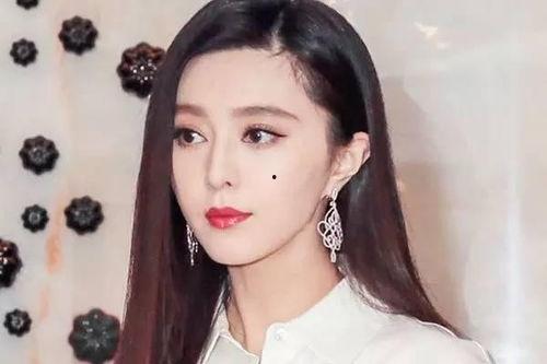 娱乐圈最新真实爆料,某明星婚内出轨，真相令人震惊！  第2张