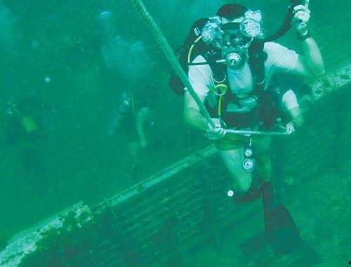 美军潜水员爆料新闻,深海秘密行动内幕曝光  第3张