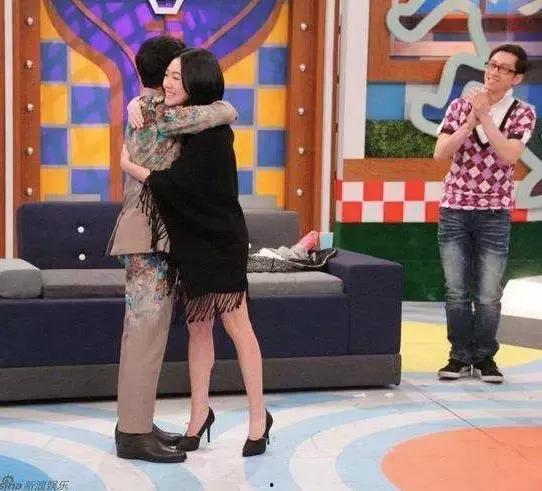 周杰伦徐熙娣爆料视频,揭秘娱乐圈幕后趣事 第2张 周杰伦徐熙娣爆料视频,揭秘娱乐圈幕后趣事 第2张