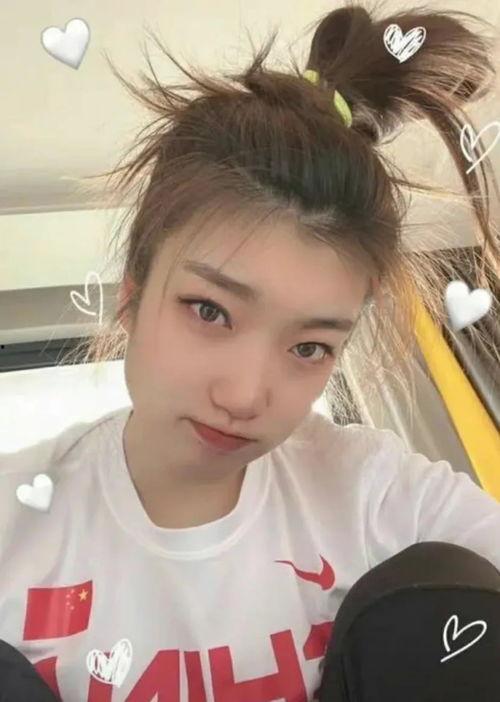 李梦被爆料新闻,娱乐圈新爆料引发热议  第2张