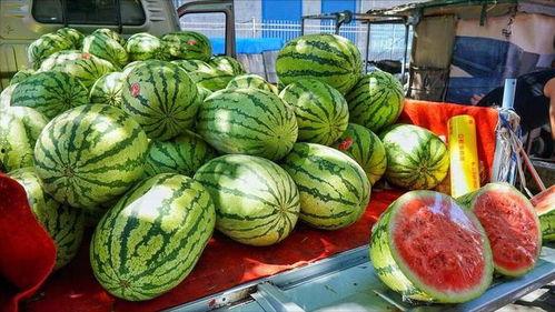 滨江网红吃瓜事件真相揭秘,揭秘背后真相与争议  第3张