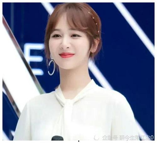 娱乐吃瓜酱 姐弟,揭秘姐弟情深背后的娱乐风云  第3张