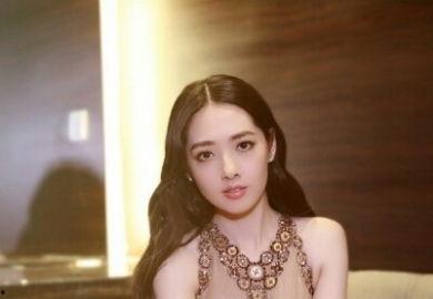 叶玉卿伦理片在线观看,揭秘香港影视界的传奇与争议  第2张