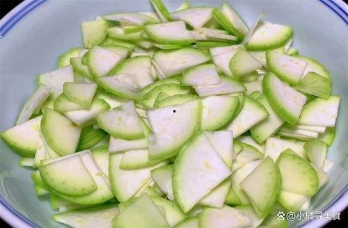 网红吃瓠子瓜视频,趣味横生引网友热议 第3张 网红吃瓠子瓜视频,趣味横生引网友热议 第3张